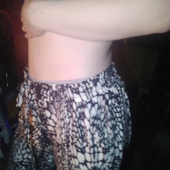 Animal print hot kiss joggers - Picture 2 of 4